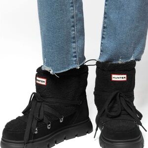 Hunter Women's Black Winter Boots